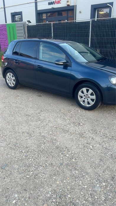 Vând sau schimb Golf 6 2010