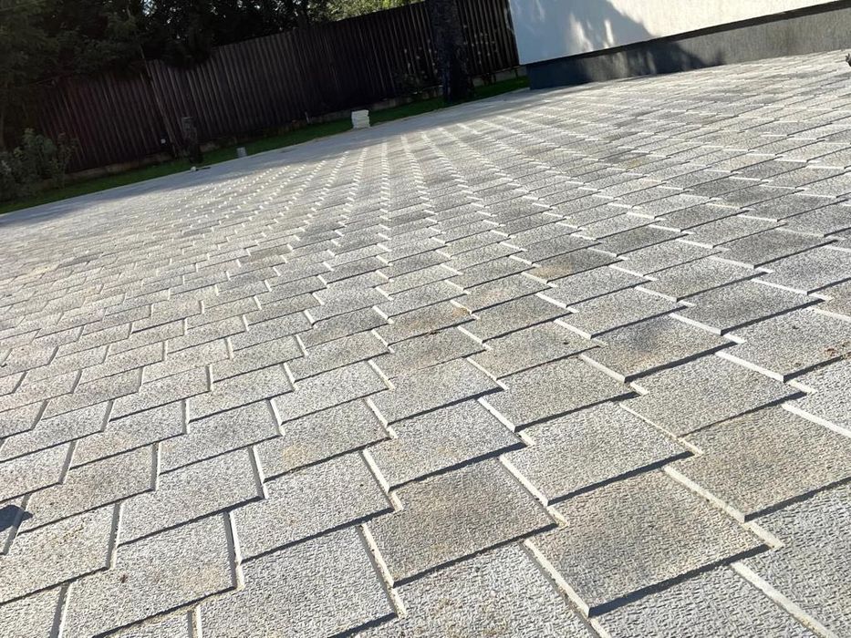 Pavaj, pavele, pavaje pentru gradina si piscina. Montaj, transport