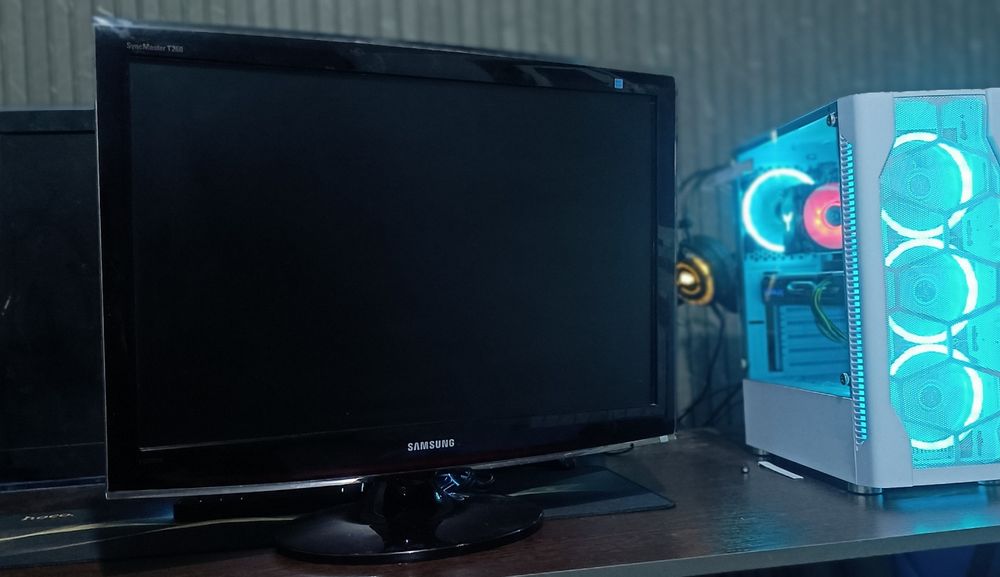 Телевизор 21 дюм