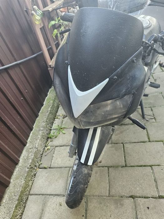 Motor honda cbr 125