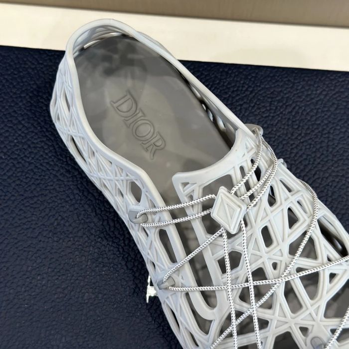 CD B22 White/Gray