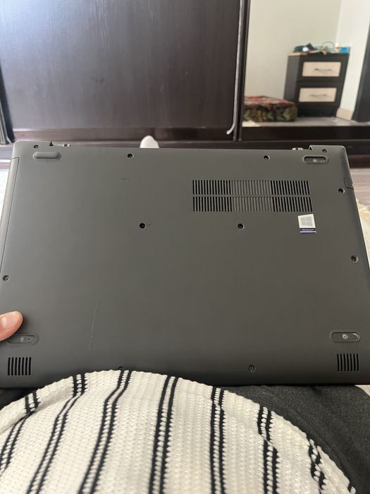 Lenovo ideapad 330-15lkb