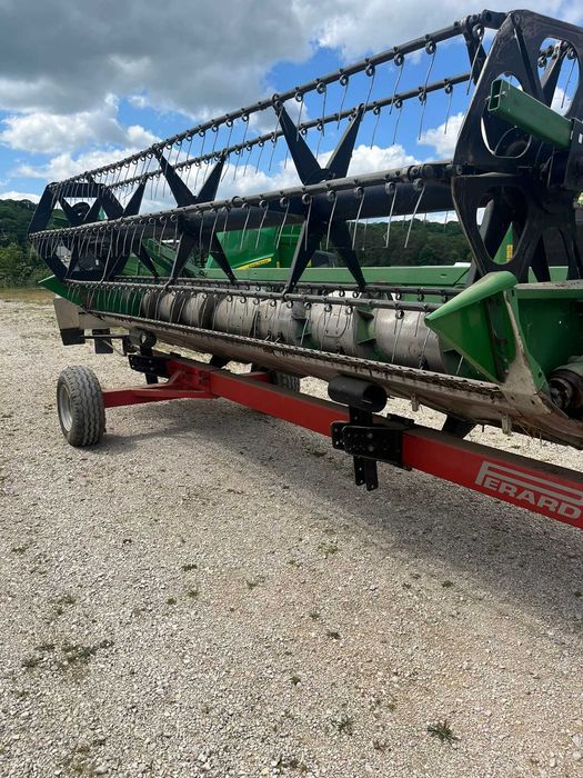 Scule si unelte: Header John Deere + carut transport