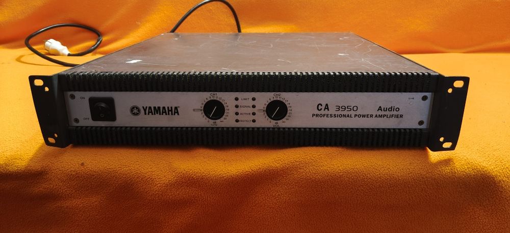 Усилитель Yamaha CA 3950, 3 кВт