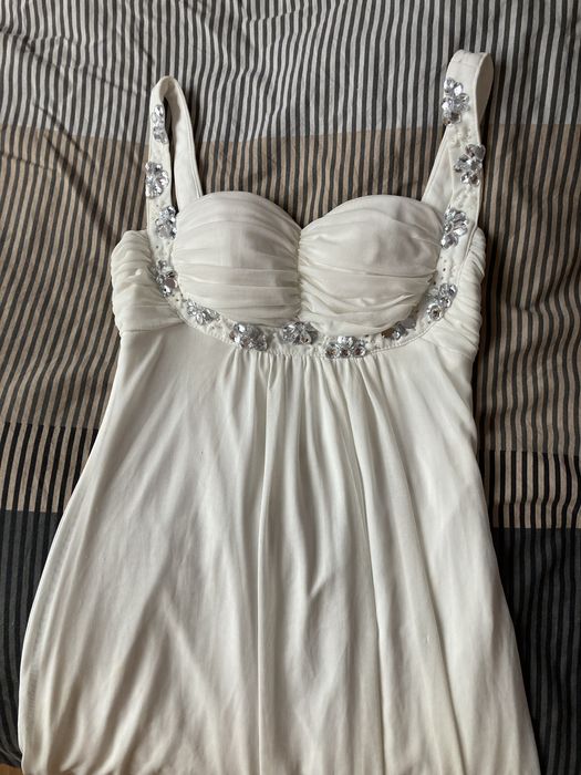 Дамска рокля бял цвят S/M