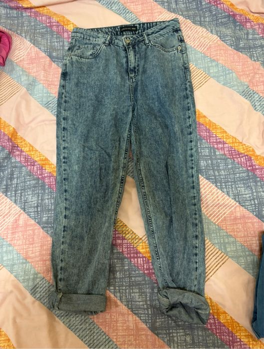 Продавам дънки на марката LCW