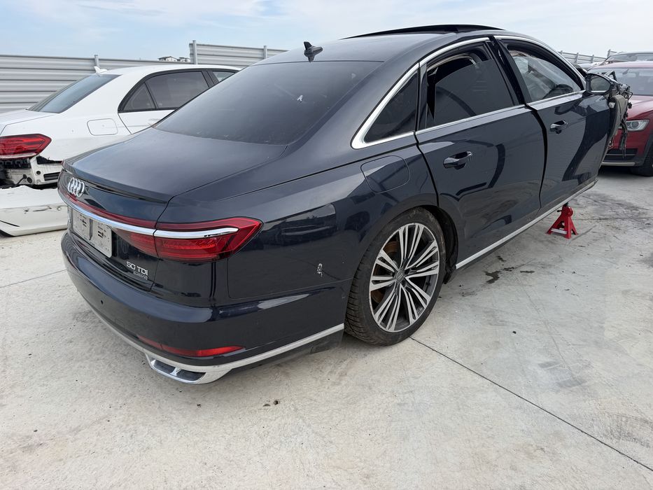 Usa portiera dreapta fata spate audi a8 d5 4n