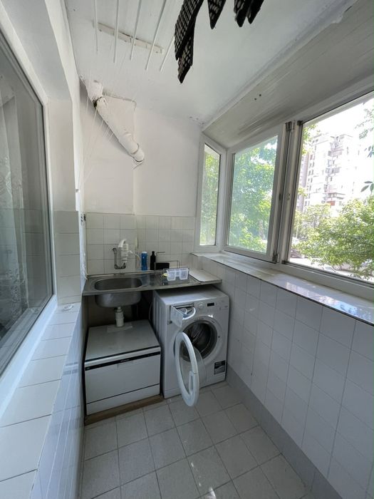 Дава се под наем Тристаен апартамент в Стара Загора, Била - 80 кв.м за 298.86 € - Снимка #7