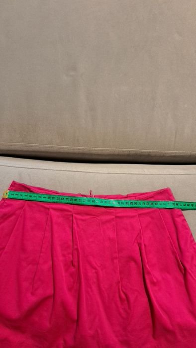 Pantaloni scurti fuchsia, Zara, M