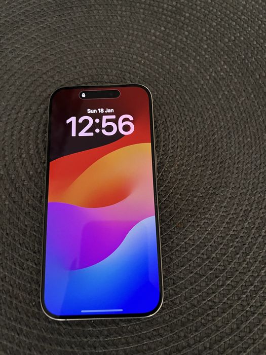 Iphone 15 pro в отлично състояние