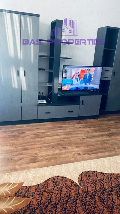 Дава се под наем Двустаен апартамент в София, Хладилника - 83 кв.м за 1050 € - Снимка #2