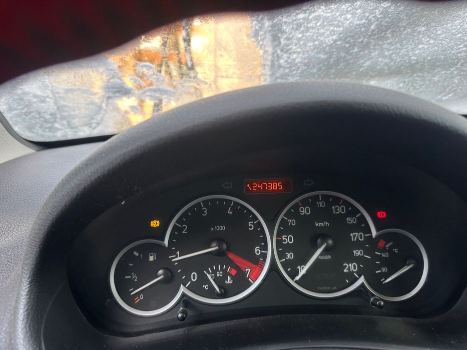 Peugeot 206CC - decapotabila