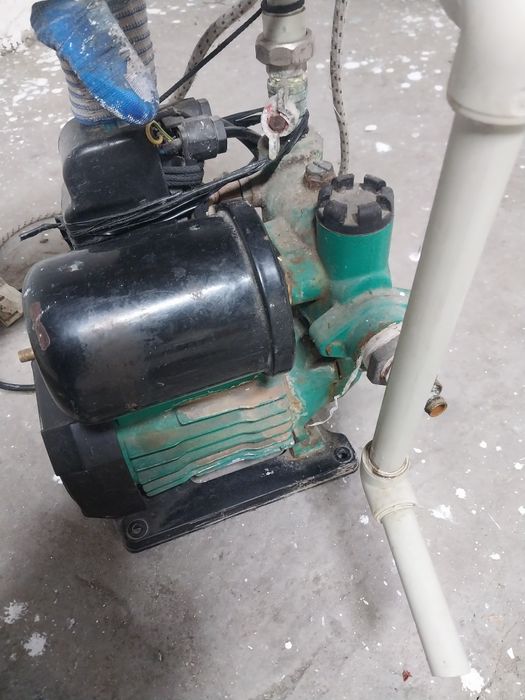 Продам  водяной насос