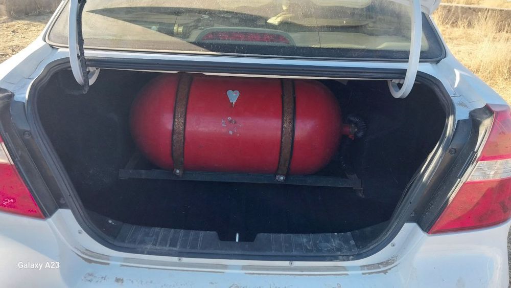 Нехия 3 автомат сотилади