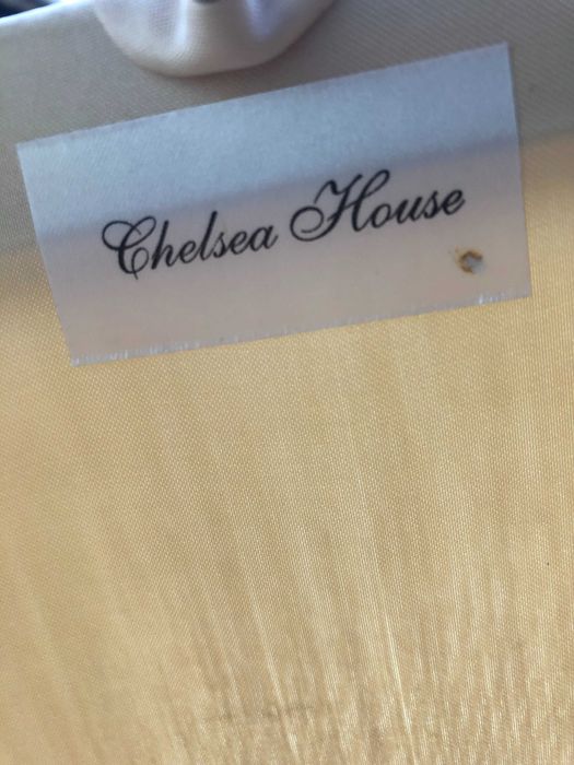 Лампа за бюфет Форсайт- "Chelsea House "-Кристална колонна лампа със златни акценти върху черна дървена основа