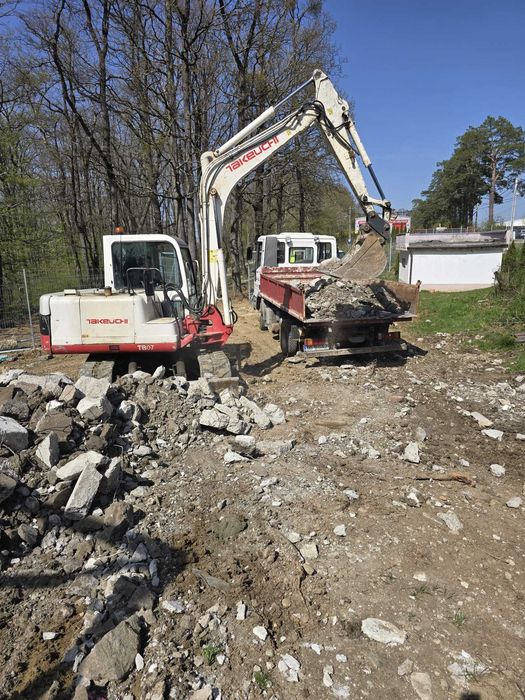 Inchiriez miniexcavator