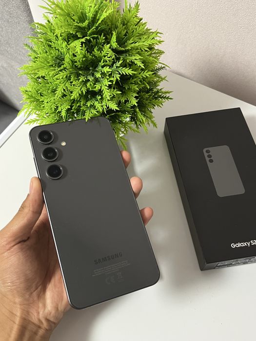 Samsung S24FE 256gb