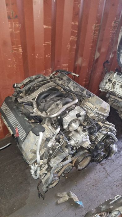 Двигатель м62 в4.4   bmw x5  Рендж ровер