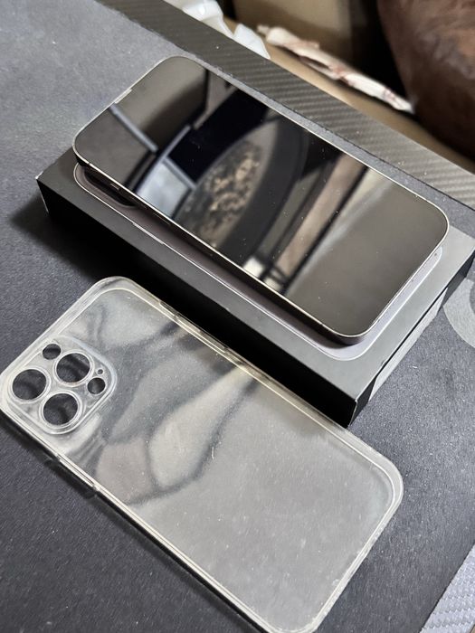 iPhone 13 Pro Max 128gb спукан гръб