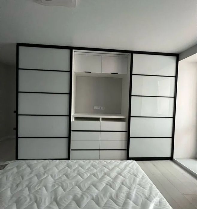 Шкаф купе три в одном