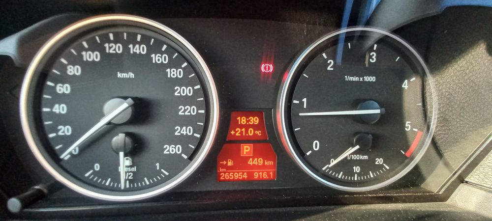 Vând urgent  BMW E60 520D N47 2009