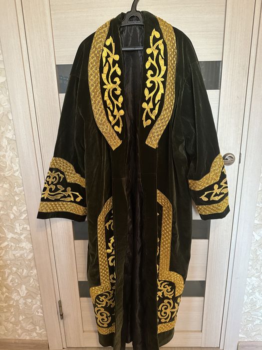 Продам мужские чапаны