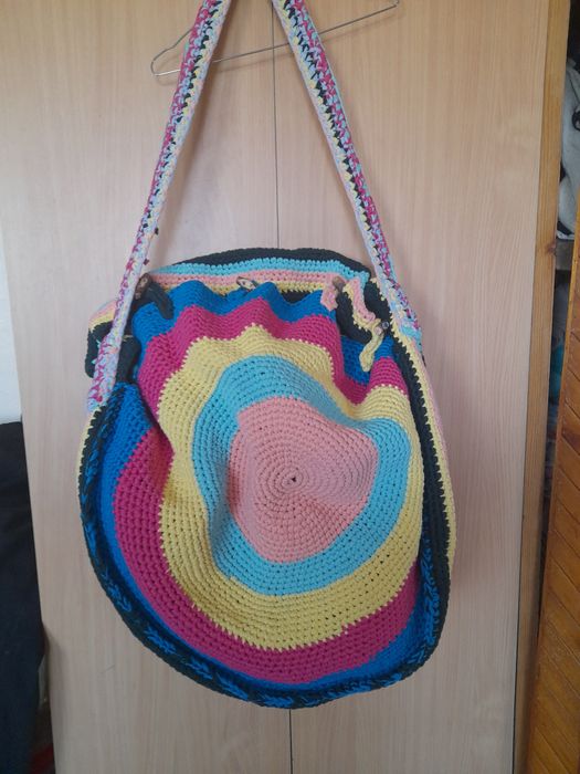 Вязаные детские  пледы