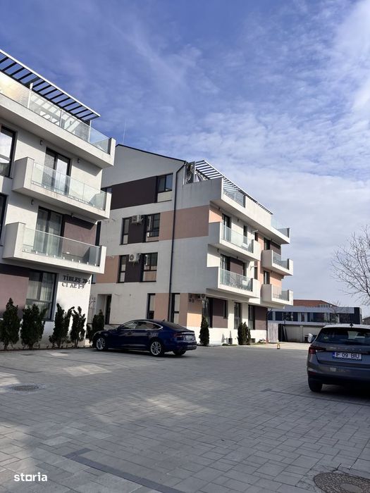 Proprietar închiriez apartament 2 camere mobilat și utilat, parcare
