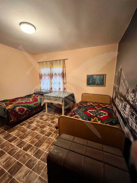 Двуетажна къща в с.Кости! 97496