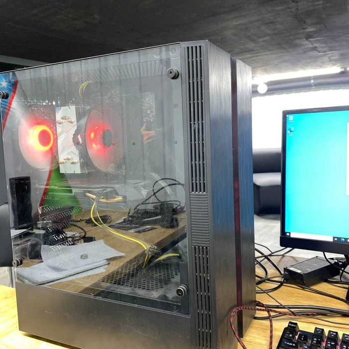 Kompyuter / Computer / PC sotiladi