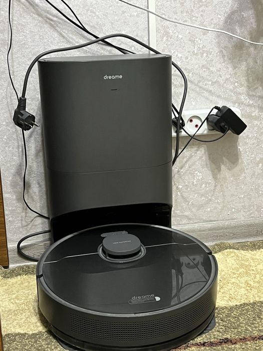 Продам робот пылесос