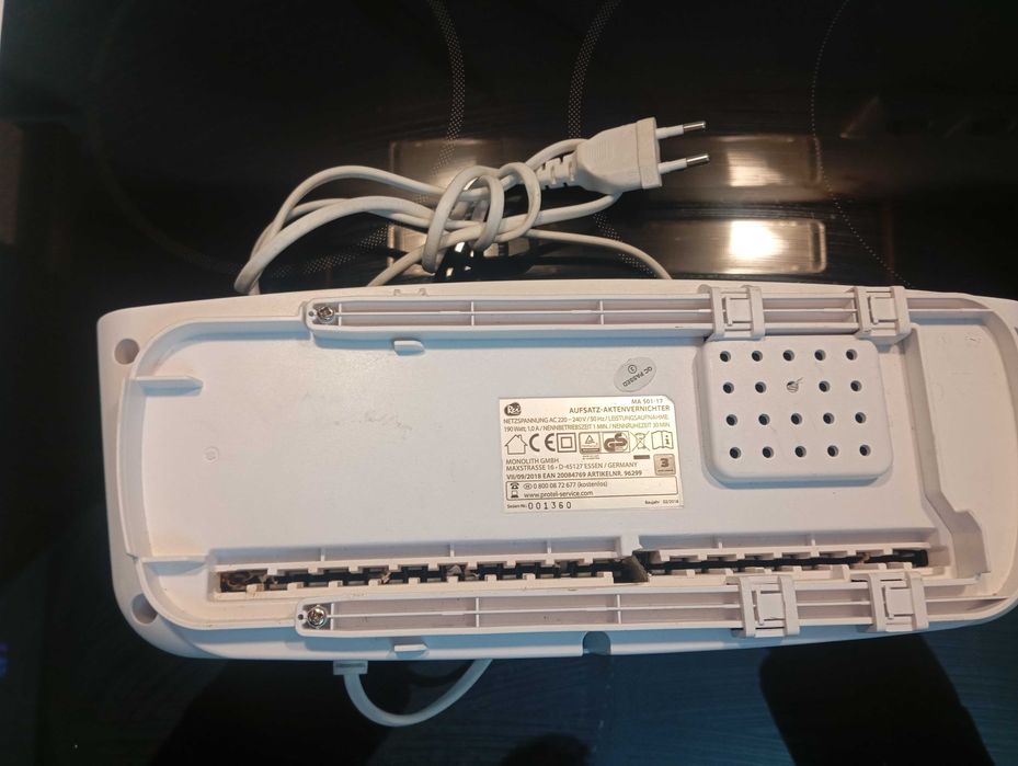 Шредер за унищожаване на документи  MA501-17