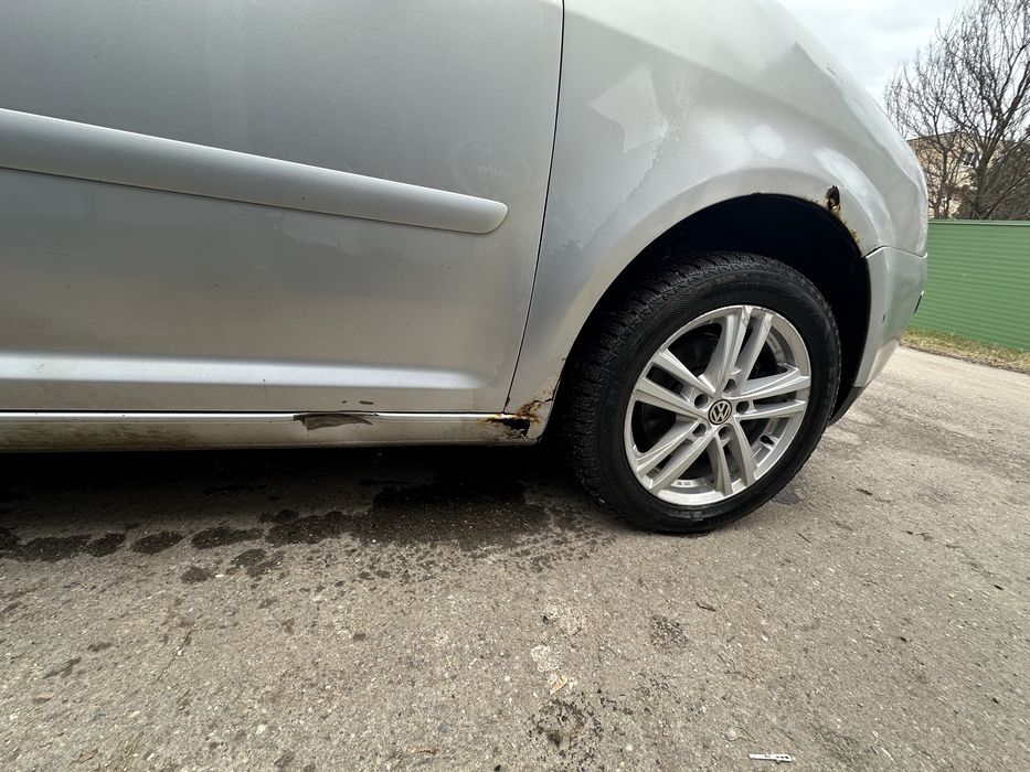 Vand wv touran,an2006,motor2L