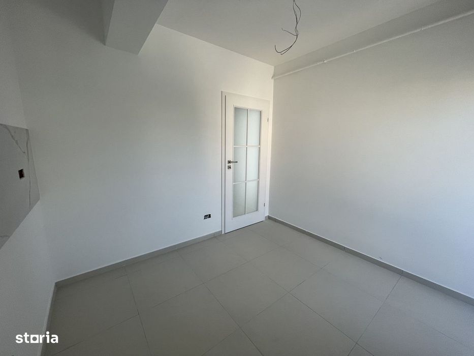 Proprietar-Apartament 2 camere-aleea pepinierei/Nicolina — fotografia 3