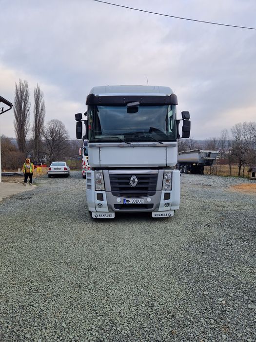 Vand Renault Magnum an 2010
