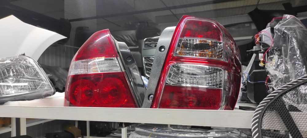 Фары оригинал. Cobalt - R4