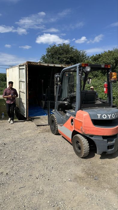 Вилочные погрузчик Автокара