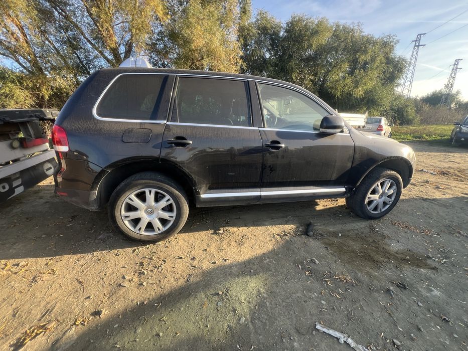 Продавам Vw touareg на части Туарег R5 2.5tdi