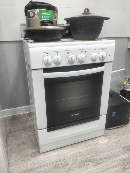 Эл плитка с духовкой Gefest