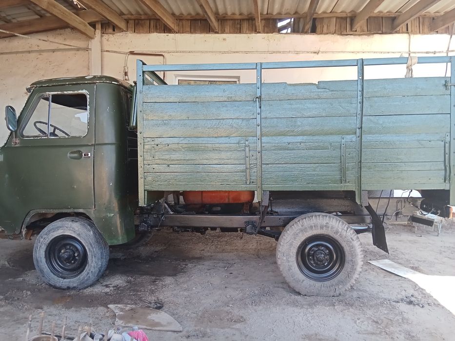 УАЗ  бартавой 330301
