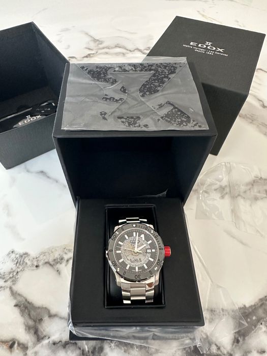 Лот часовници Edox, Corum, Longines