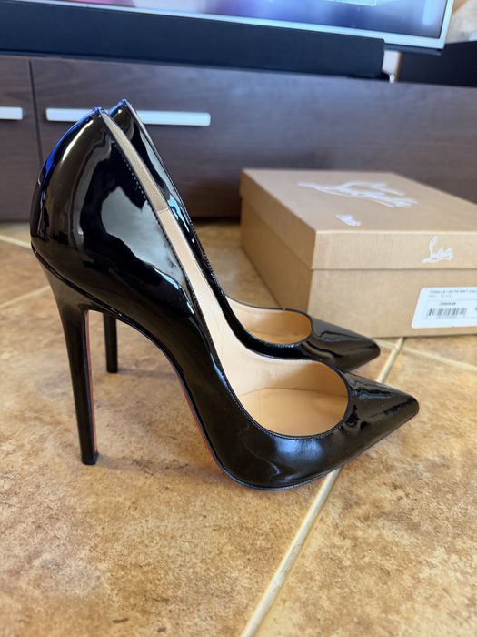 Обувки louboutin