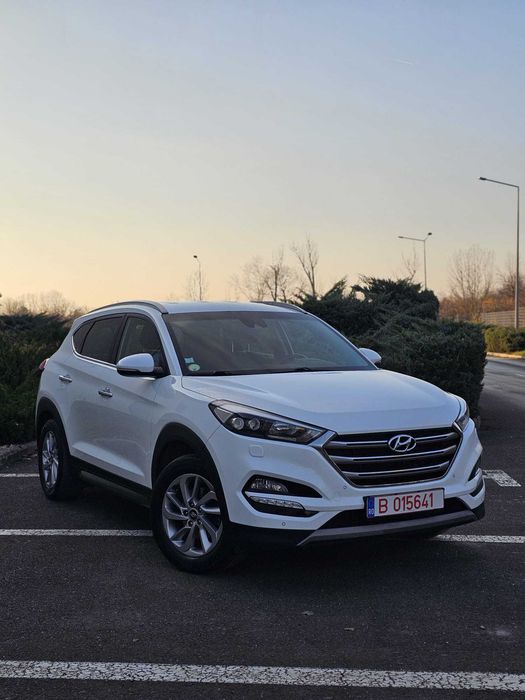 Hyundai Tucson 2.0 CRDi 4x4/Jante+Anvelope Iarna/Revizie/RAR/Istoric