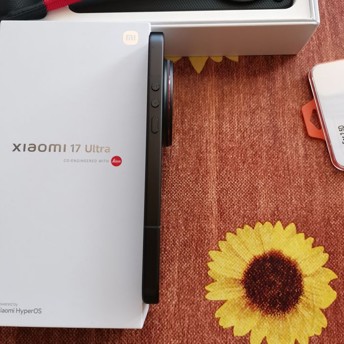 Xiaomi 17 Ultra Black 512Gb/16Gb + Photography Kit Pro + 120W HyperCharge Combo + подаръци