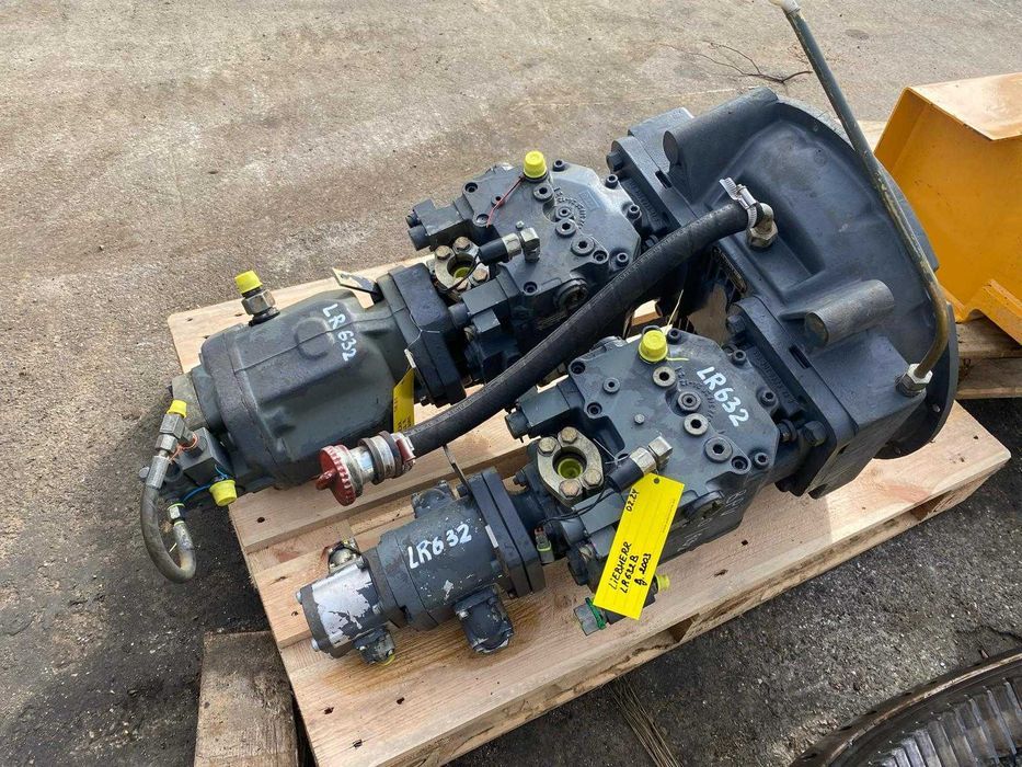 Distribuitor pompe PVG 350 B 355 Liebherr LR 632 B - Piese de schimb