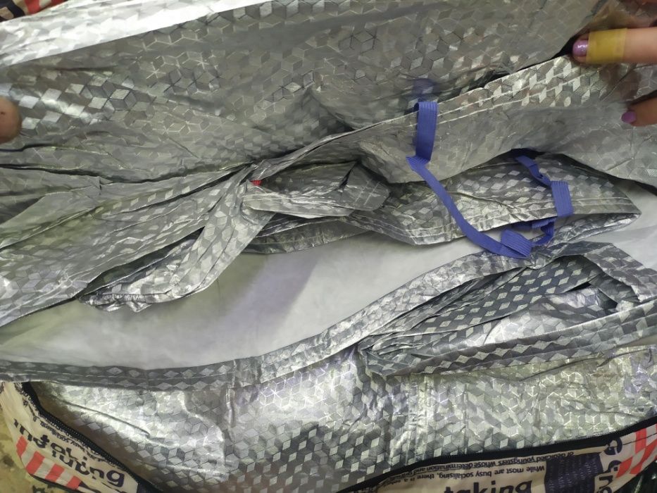 Тент защитный для кузова автомашины