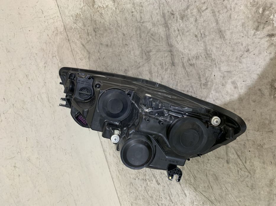 Far dreapta halogen H7 Audi A6 2011, 2012, 2013, 2014, cod origine OE 4G0941004M