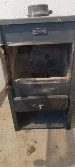 Печка на дърва 1.2кW diplomat, печката е много запазена