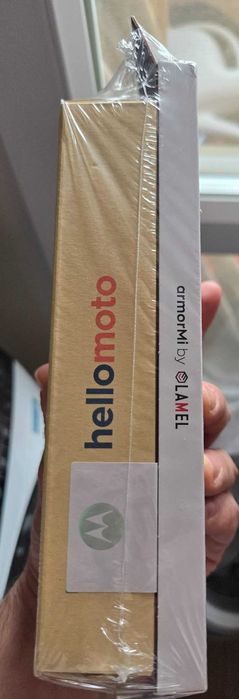 Motorola Moto G35 Leaf green 256 GB нов апарат