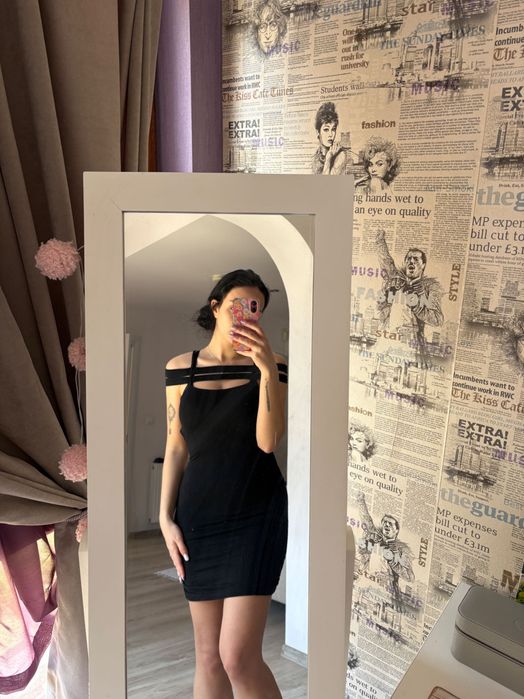 Черна памучна рокля